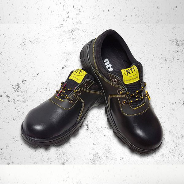 Giày bảo hộ NTT D01